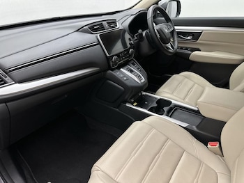 Used Honda CR-V 2023 for sale - 77951300: Photo