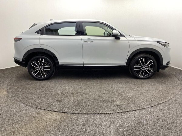 Used Honda HR-V 2022 for sale - 75705719: Photo 6