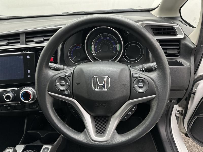 Used Honda Jazz 2017 for sale - 77951306: Photo 18