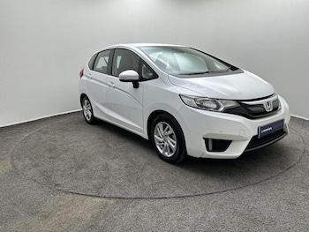Used Honda Jazz 2017 for sale - 77951306: Photo