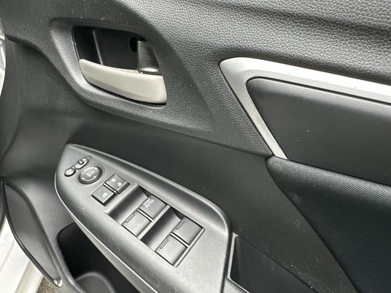 Used Honda Jazz 2017 for sale - 77951306: Photo 20