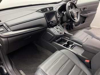 Used Honda CR-V 2021 for sale - 76244805: Photo