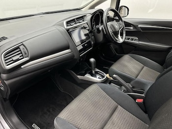 Used Honda Jazz 2019 for sale - 77225781: Photo