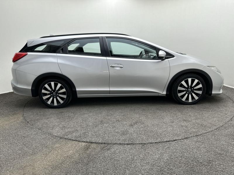 Used Honda Civic 2014 for sale - 77965830: Photo 6