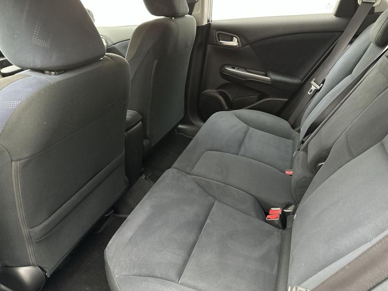 Used Honda Civic 2014 for sale - 77965830: Photo 9