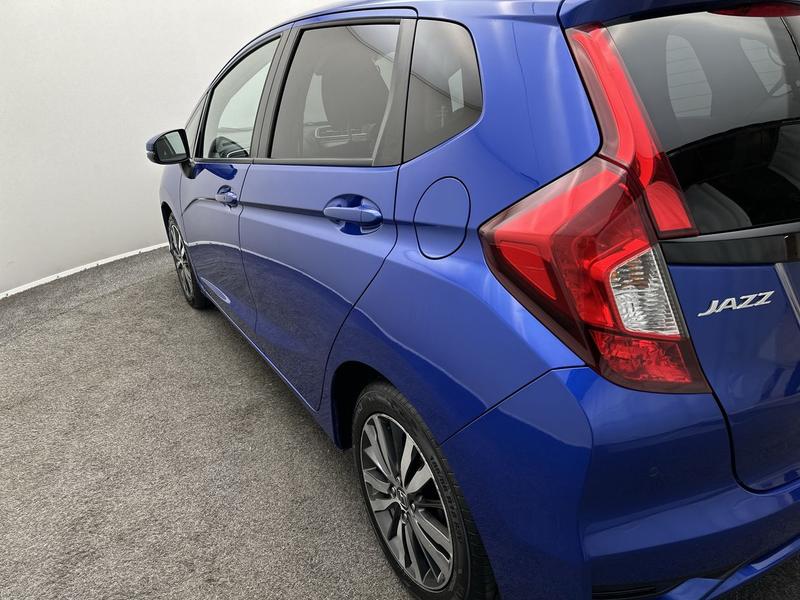 Used Honda Jazz 2018 for sale - 77339964: Photo 24