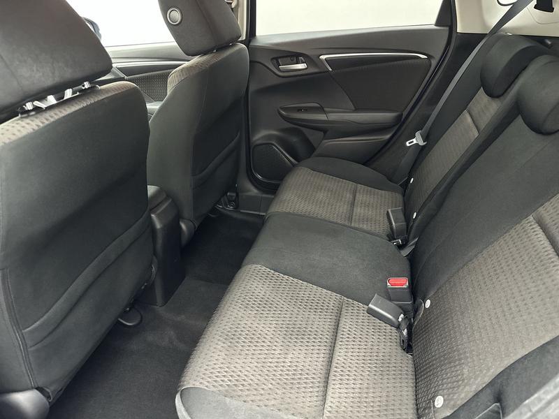 Used Honda Jazz 2018 for sale - 77339964: Photo 9