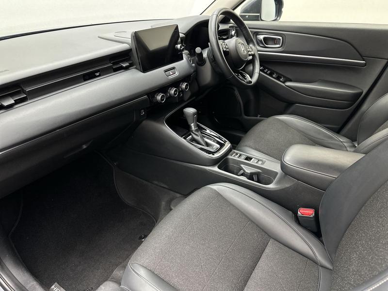 Used Honda HR-V 2022 for sale - 76577177: Photo 3