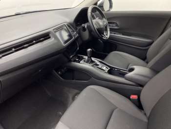 Used Honda HR-V 2018 for sale - 74807755: Photo
