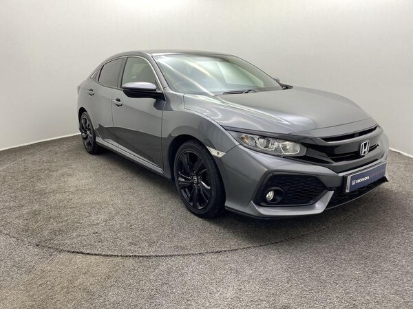 Used Honda Civic 2019 for sale - 76162105: Photo 1