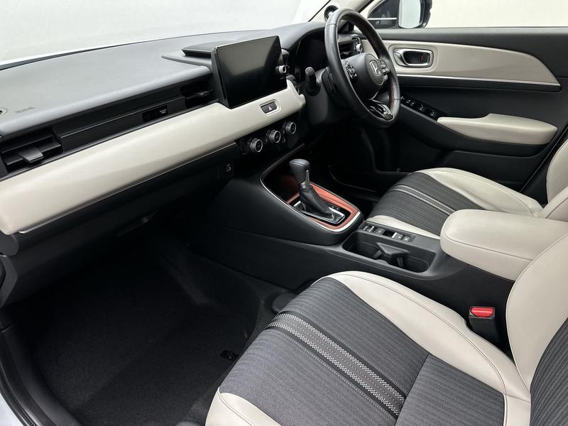 Used Honda HR-V 2021 for sale - 76621530: Photo 3