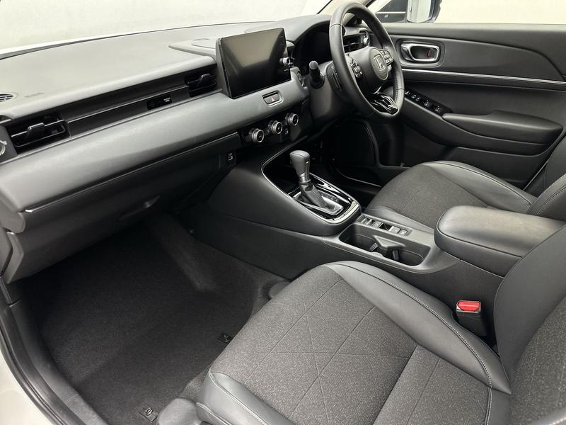 Used Honda HR-V 2022 for sale - 77975901: Photo 3