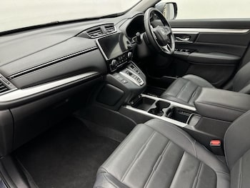 Used Honda CR-V 2022 for sale - 76960804: Photo