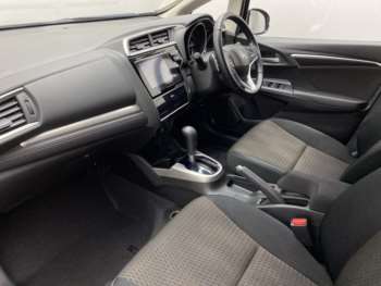 Used Honda Jazz 2018 for sale - 74189120: Photo