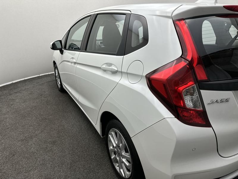 Used Honda Jazz 2018 for sale - 77225787: Photo 23