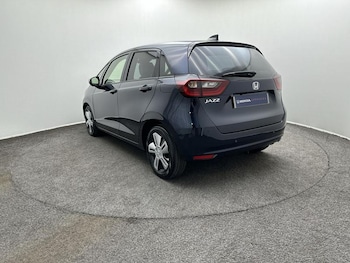 Used Honda Jazz 2023 for sale - 77261092: Photo