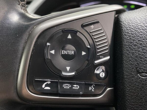 Used Honda Civic 2017 for sale - 76079750: Photo 16