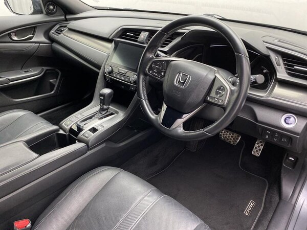 Used Honda Civic 2017 for sale - 76079750: Photo 20