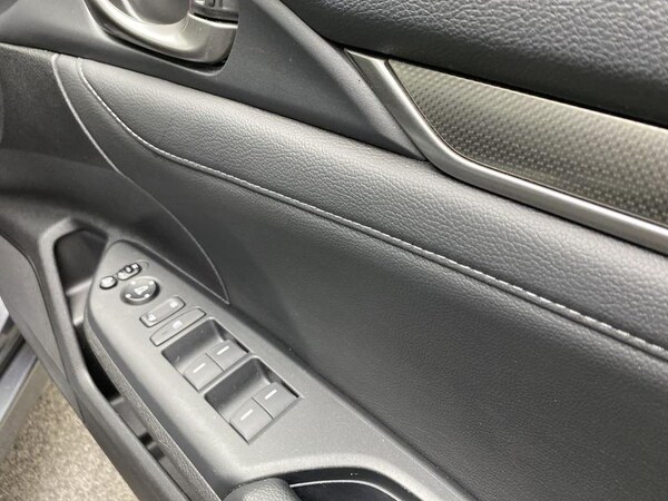 Used Honda Civic 2017 for sale - 76079750: Photo 21