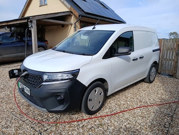 Used Nissan Other 2023 for sale - 76426836: Photo