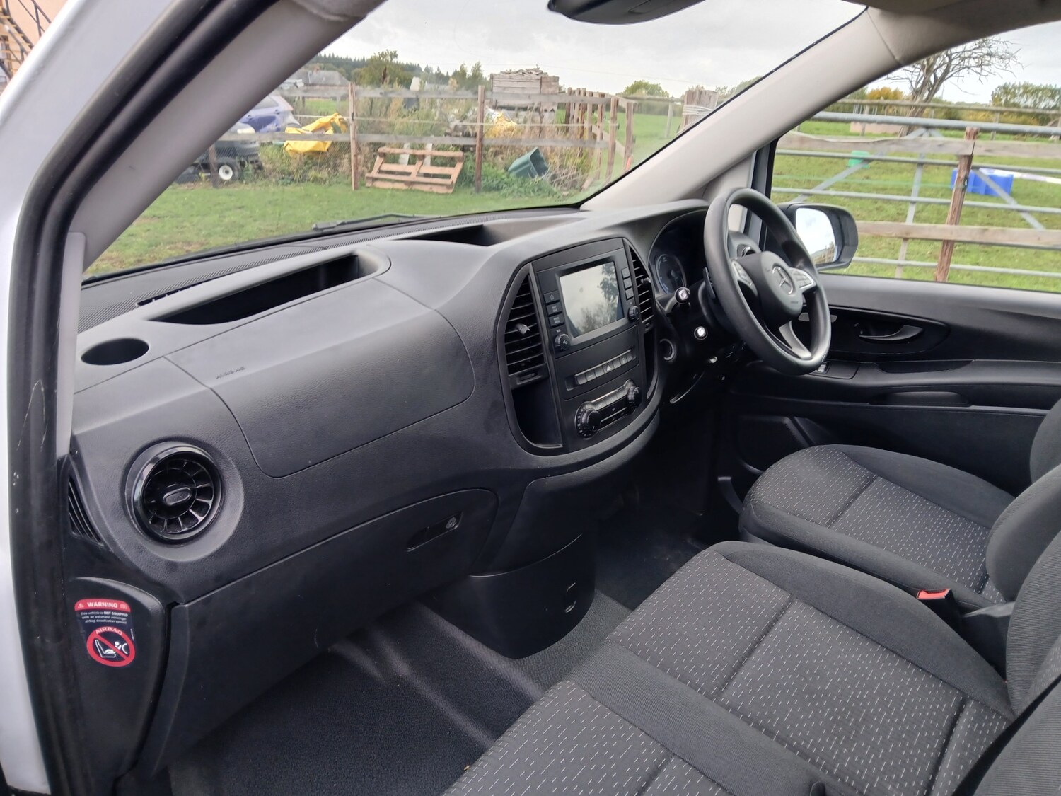 Used Mercedes-Benz Vito 2023 for sale - 76437159: Photo 10