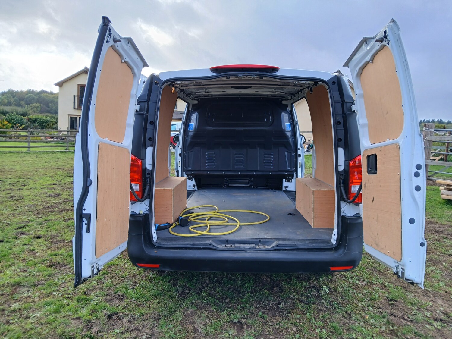 Used Mercedes-Benz Vito 2023 for sale - 76437159: Photo 12