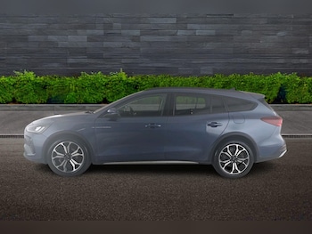 Used Ford Focus 2023 for sale - 79621849: Photo