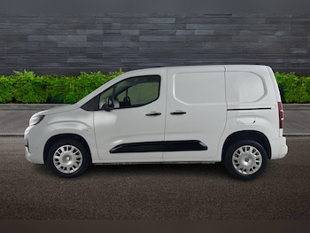 Used Vauxhall Combo 2025 for sale - 79621809: Photo
