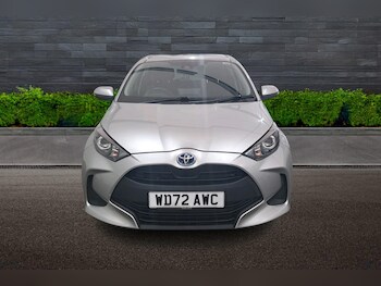 Used Toyota Yaris 2023 for sale - 79621551: Photo