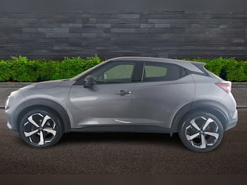 Used Nissan Juke 2023 for sale - 79645535: Photo