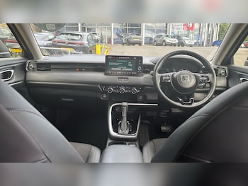 Used Honda HR-V 2024 for sale - 79000126: Photo