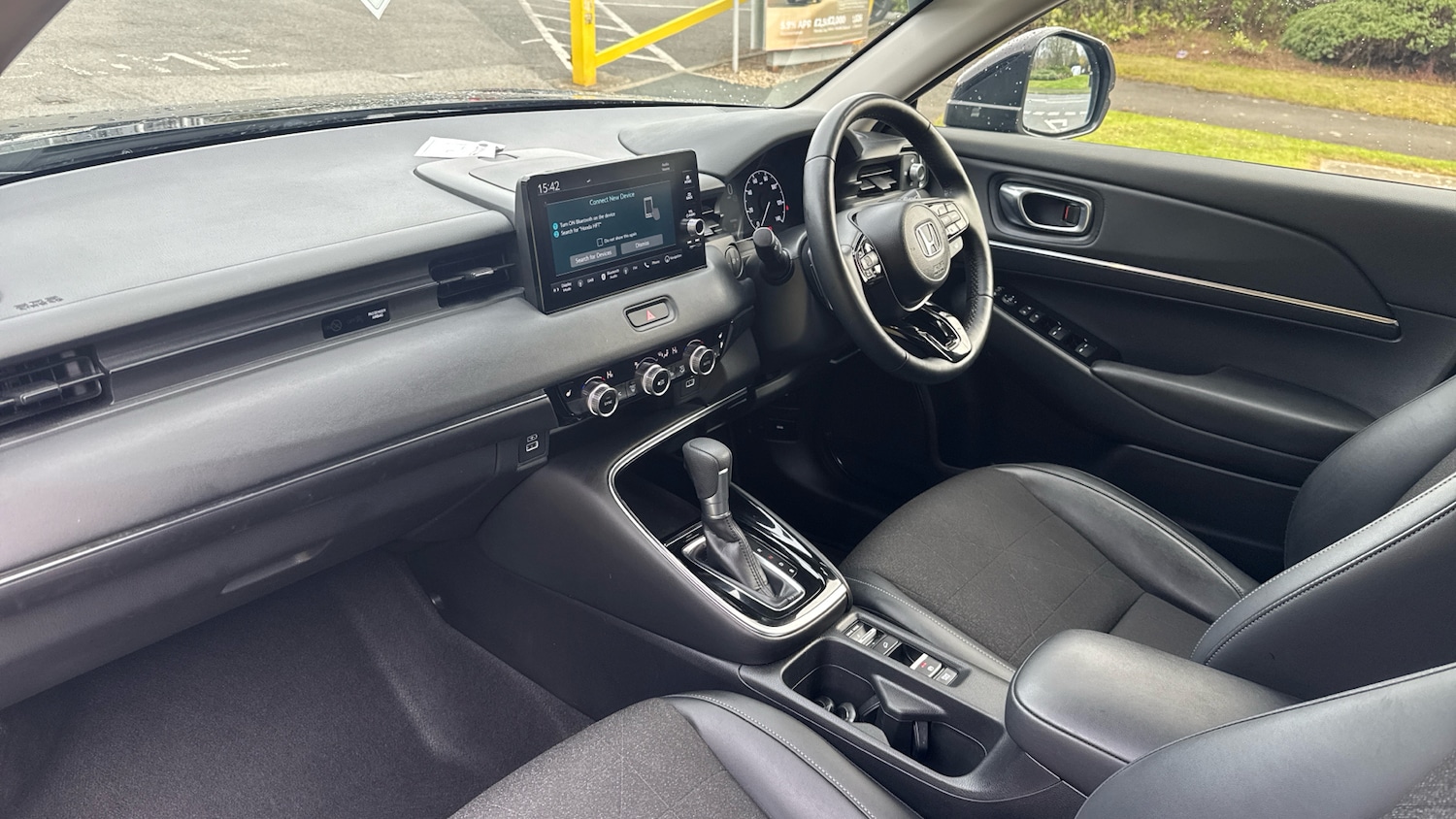 Used Honda HR-V 2024 for sale - 78092596: Photo 2