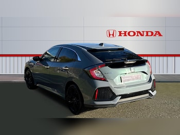 Used Honda Civic 2018 for sale - 76253074: Photo