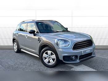 Used MINI Countryman 2019 for sale - 76614699: Photo
