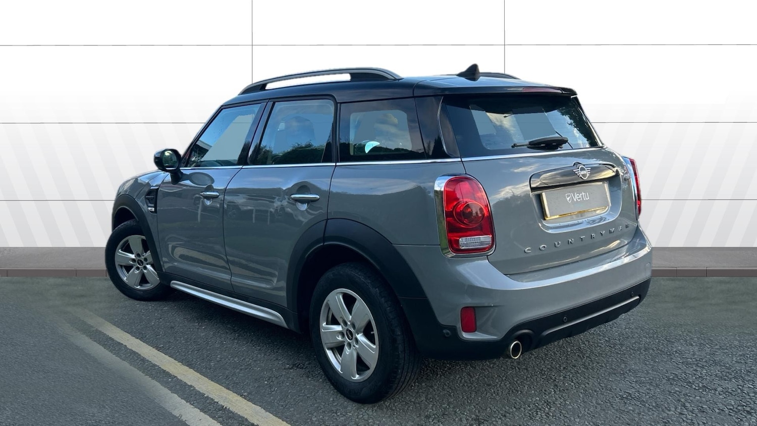 Used MINI Countryman 2019 for sale - 76614699: Photo 2