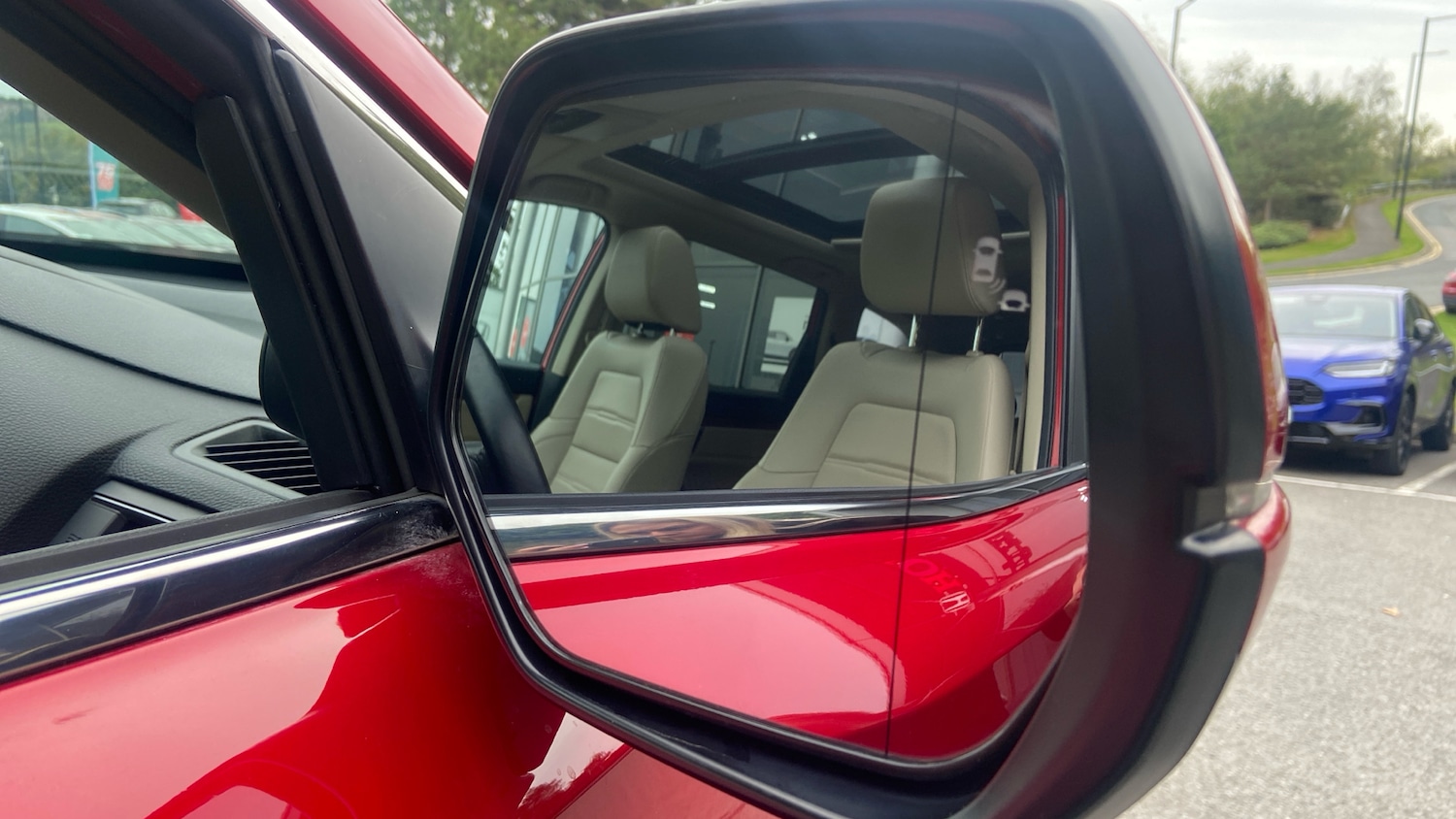 Used Honda CR-V 2019 for sale - 76040611: Photo 26