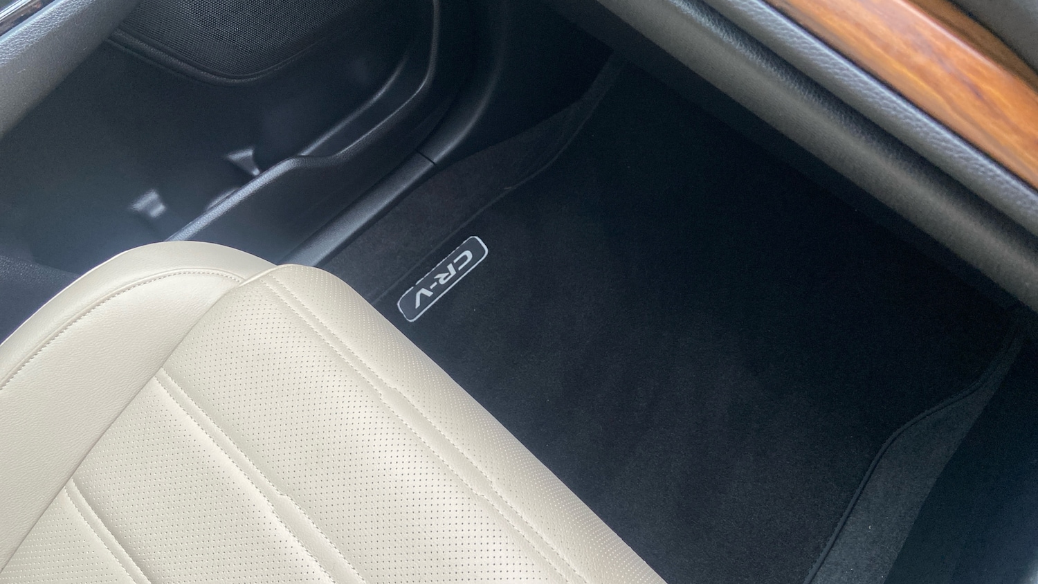 Used Honda CR-V 2019 for sale - 76040611: Photo 27