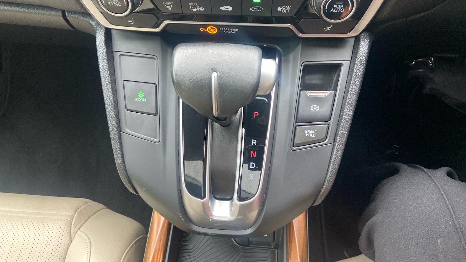 Used Honda CR-V 2019 for sale - 76040611: Photo 41