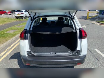 Used Peugeot 2008 2019 for sale - 78942160: Photo