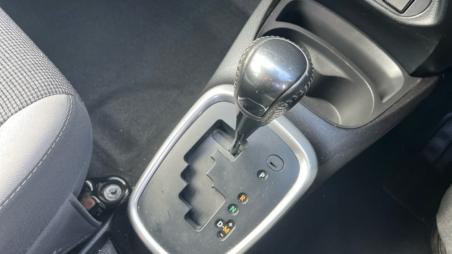 Used Toyota Yaris 2020 for sale - 76324454: Photo 24