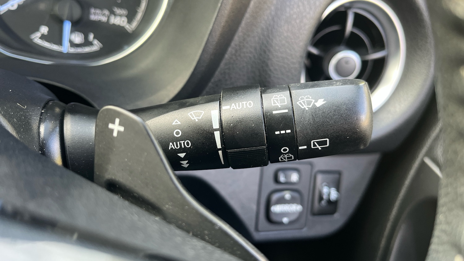 Used Toyota Yaris 2020 for sale - 76324454: Photo 27