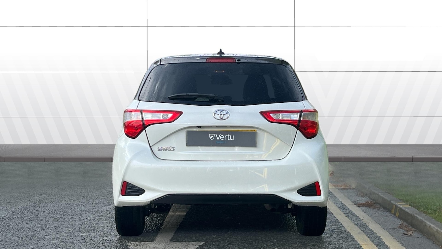 Used Toyota Yaris 2020 for sale - 76324454: Photo 6