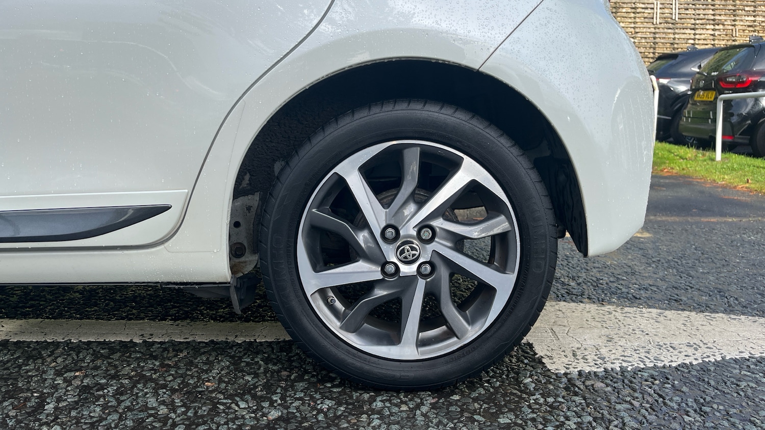 Used Toyota Yaris 2020 for sale - 76324454: Photo 7