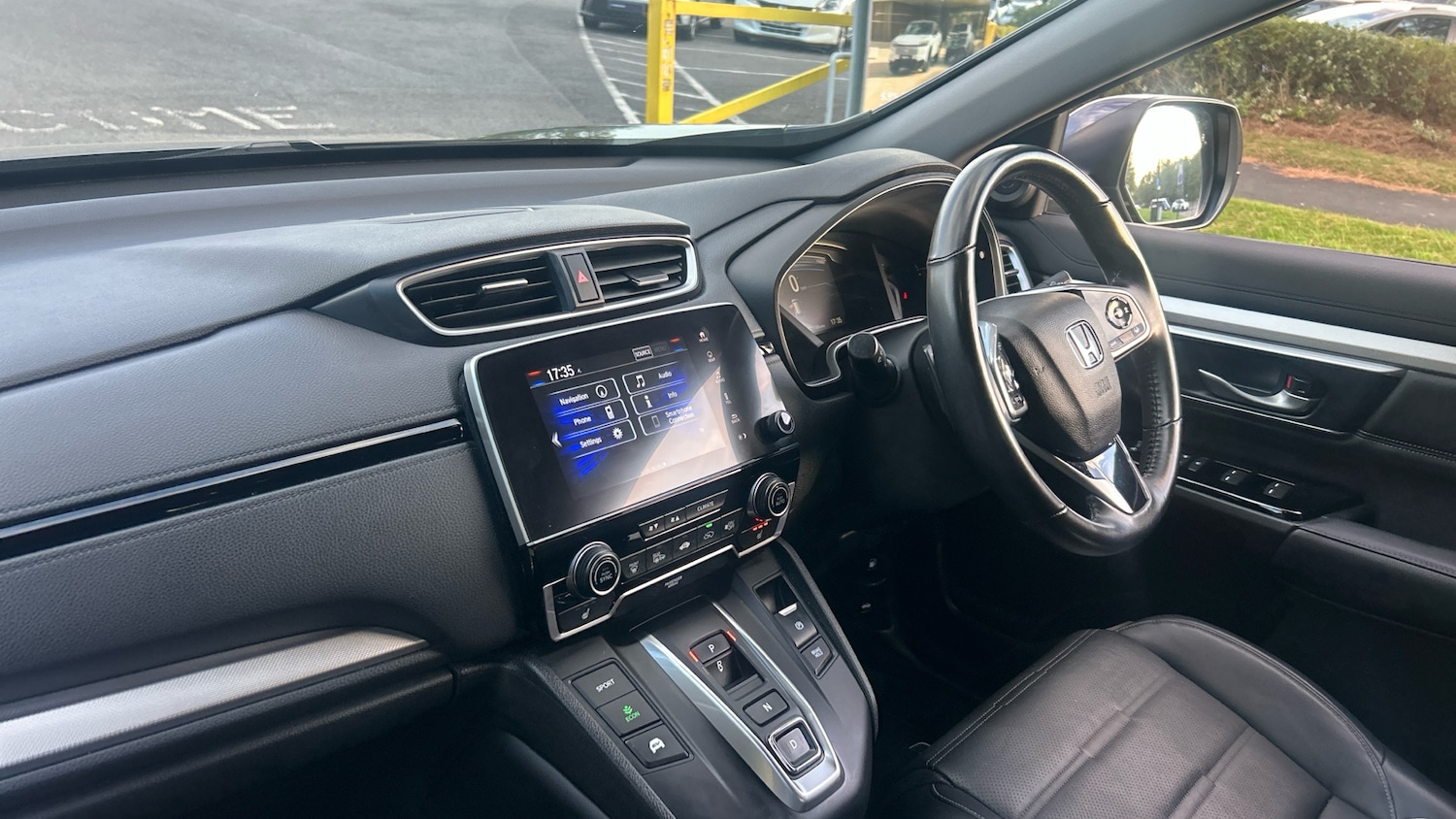 Used Honda CR-V 2023 for sale - 76527320: Photo 2