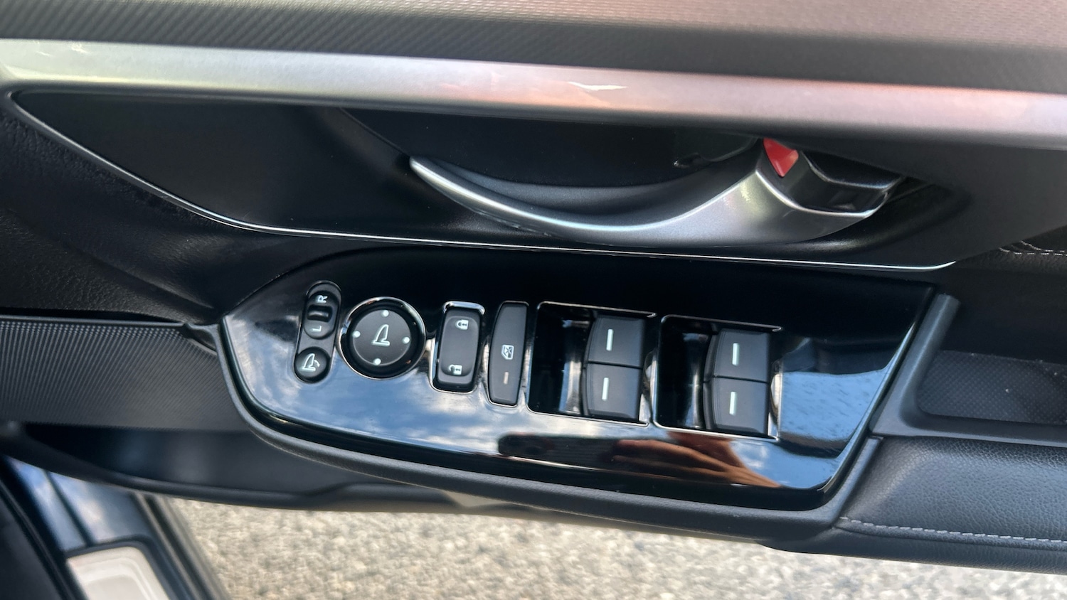 Used Honda CR-V 2023 for sale - 76527320: Photo 28