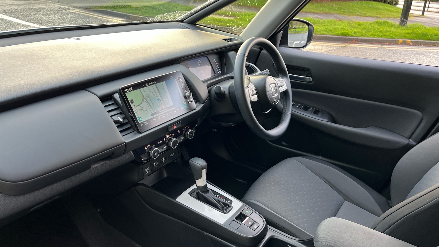 Used Honda Jazz 2024 for sale - 76671733: Photo 2