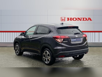 Used Honda HR-V 2018 for sale - 77363904: Photo