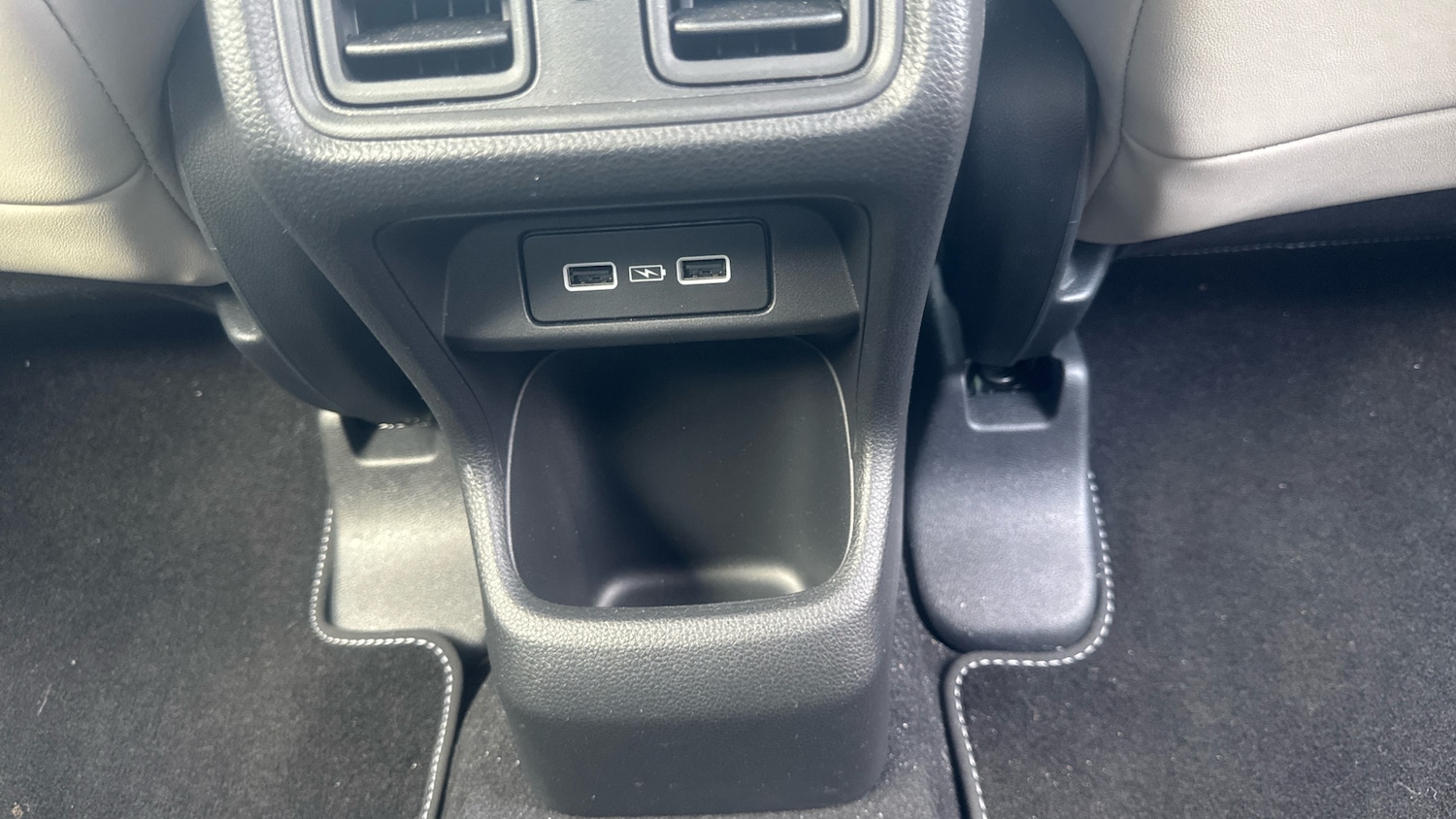 Used Honda HR-V 2022 for sale - 76682234: Photo 25