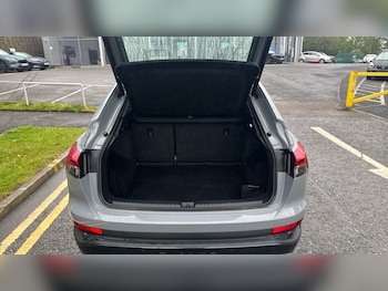 Used Audi Q4 e-tron 2022 for sale - 78524157: Photo