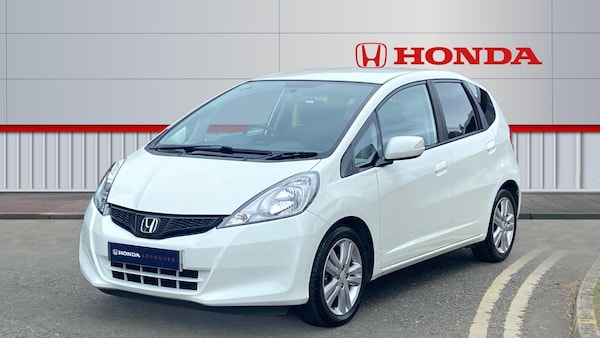 Used Honda Jazz 2015 for sale - 76302117: Photo 10